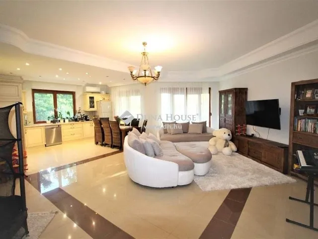 Eladó ház Mogyoród 554 nm