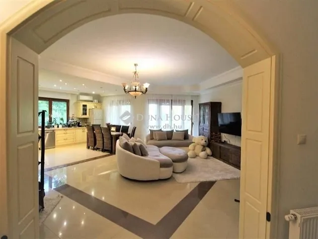 Eladó ház Mogyoród 554 nm