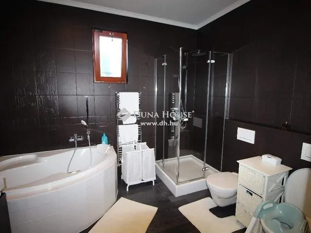 Eladó ház Mogyoród 554 nm