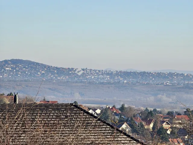 Eladó telek Pomáz 1215 nm
