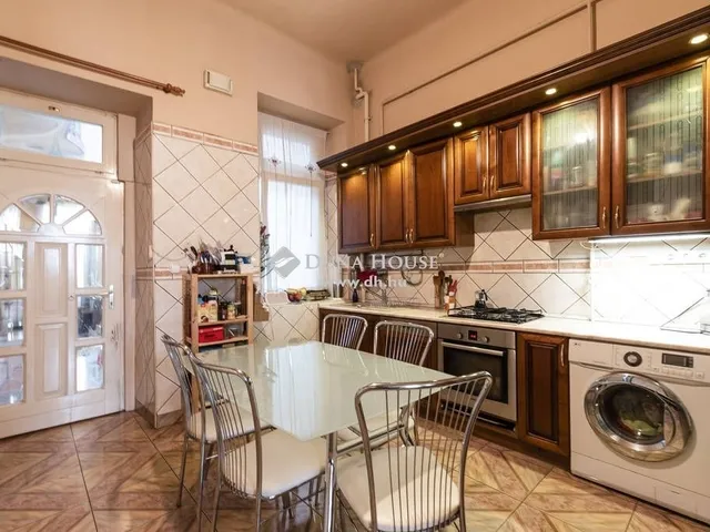Eladó lakás Budapest VIII. kerület 66 nm