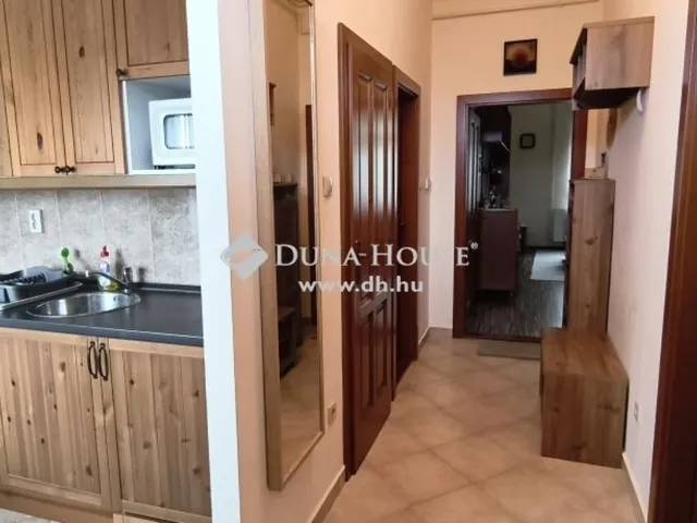 Eladó lakás Budapest VI. kerület 50 nm