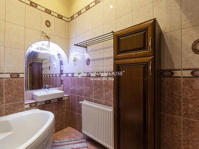 Eladó lakás Budapest VIII. kerület 66 nm