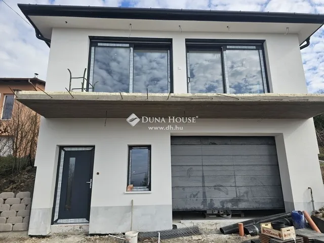 Eladó ház Szentendre, Pismány 170 nm