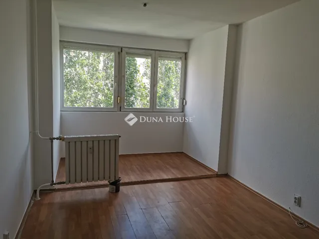Eladó lakás Budapest III. kerület 66 nm