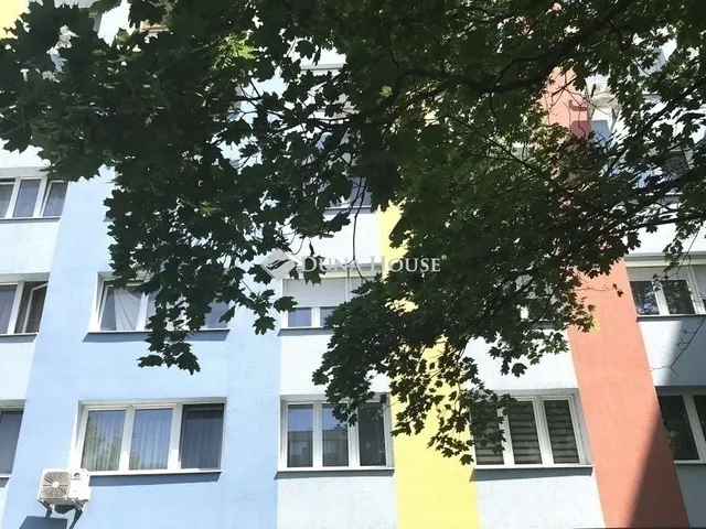 Eladó lakás Budapest III. kerület 50 nm