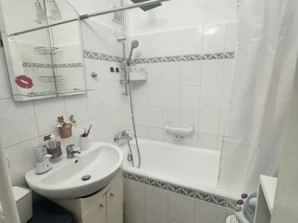 Eladó lakás Budapest III. kerület, Békásmegyer 48 nm