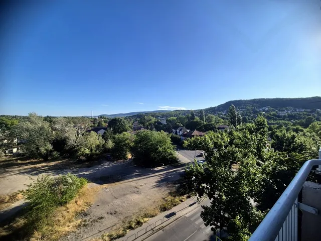 Eladó lakás Budapest III. kerület 57 nm