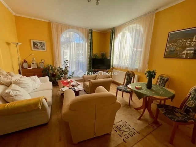 Eladó ház Budapest III. kerület, Rómaifürdő 160 nm