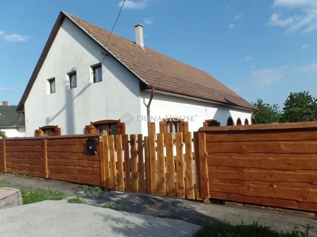 Eladó ház Balatonlelle 140 nm