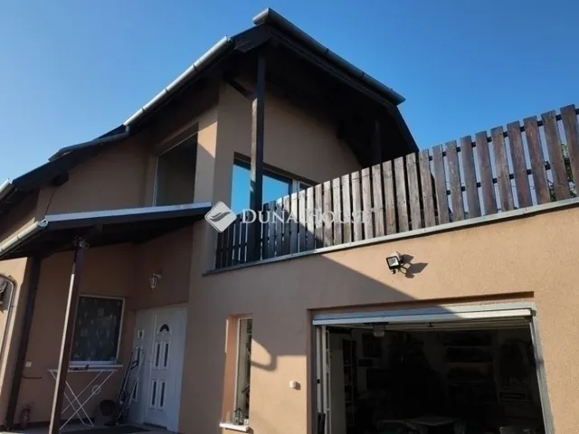 Eladó ház Gyál 195 nm