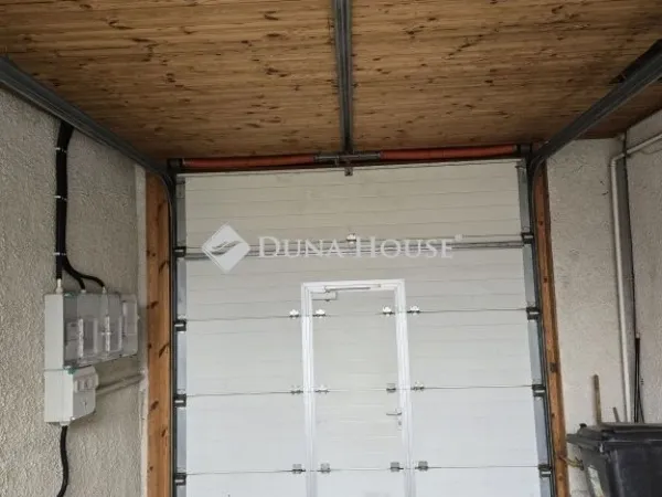 Eladó ház Vác 160 nm