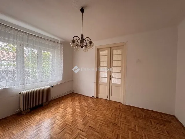 Eladó ház Budapest III. kerület, Csillaghegy 160 nm