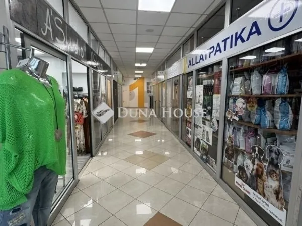 Eladó kereskedelmi és ipari ingatlan Budapest II. kerület 54 nm