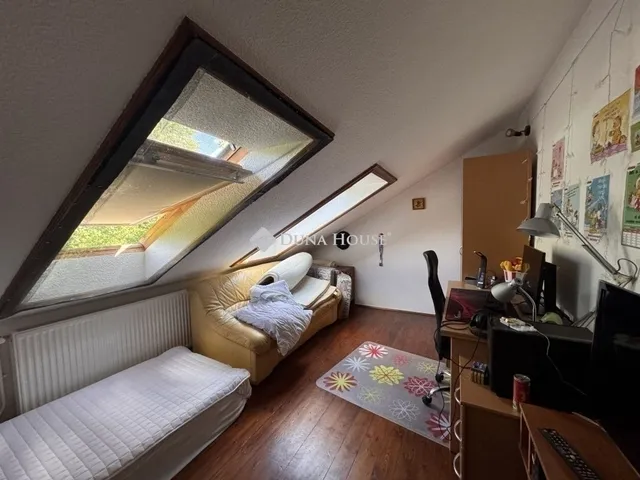 Eladó ház Budapest III. kerület, Csillaghegy 120 nm
