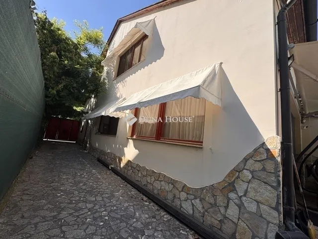 Eladó ház Budapest III. kerület, Csillaghegy 120 nm