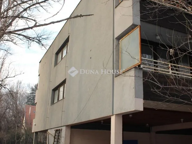 Eladó telek Budapest III. kerület, Római-part 5346 nm