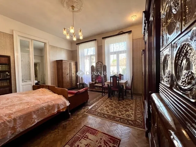 Eladó ház Budapest XV. kerület 164 nm