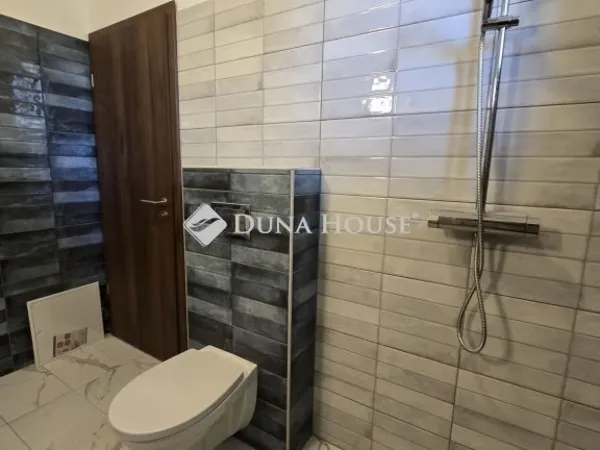 Eladó ház Érd 192 nm