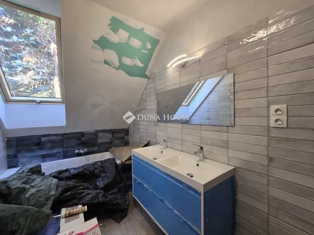 Eladó ház Érd 192 nm