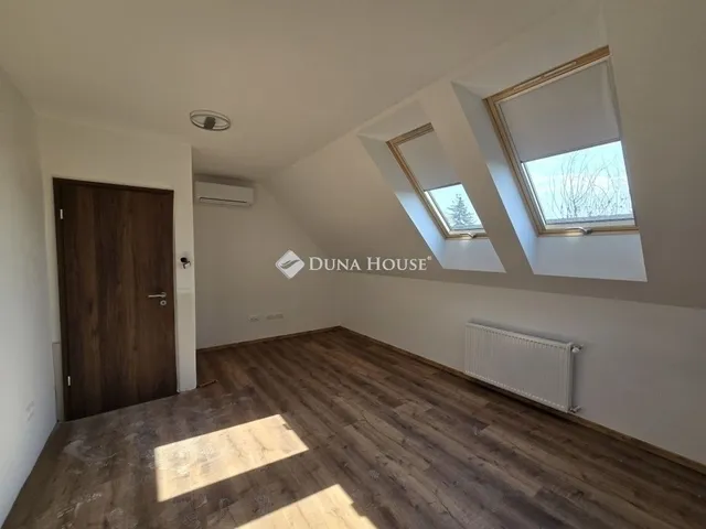 Eladó ház Érd 192 nm