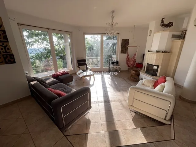 Eladó ház Gödöllő 262 nm