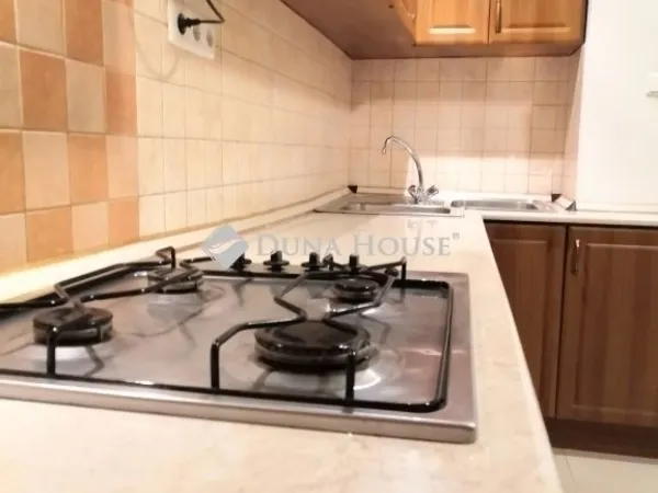 Eladó lakás Budapest VI. kerület 70 nm