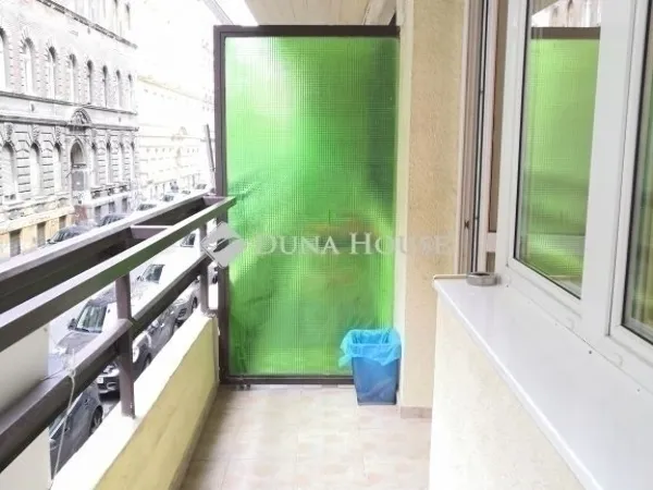 Eladó lakás Budapest VI. kerület 70 nm