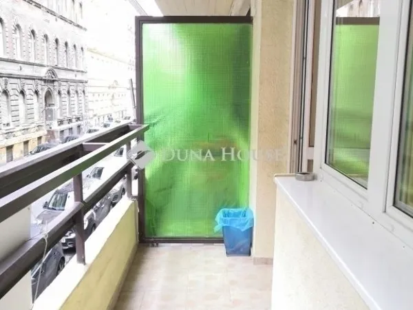 Eladó lakás Budapest VI. kerület 70 nm