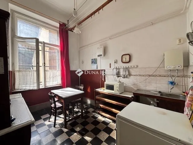 Eladó lakás Budapest IX. kerület 75 nm