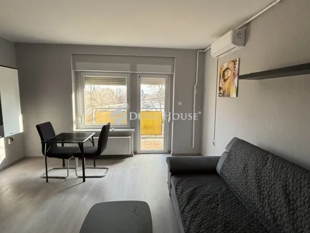 Eladó lakás Balatonalmádi 96 nm