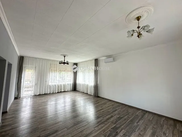 Eladó lakás Vecsés 90 nm