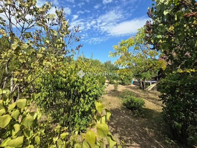 Eladó telek Érd, Parkváros 726 nm