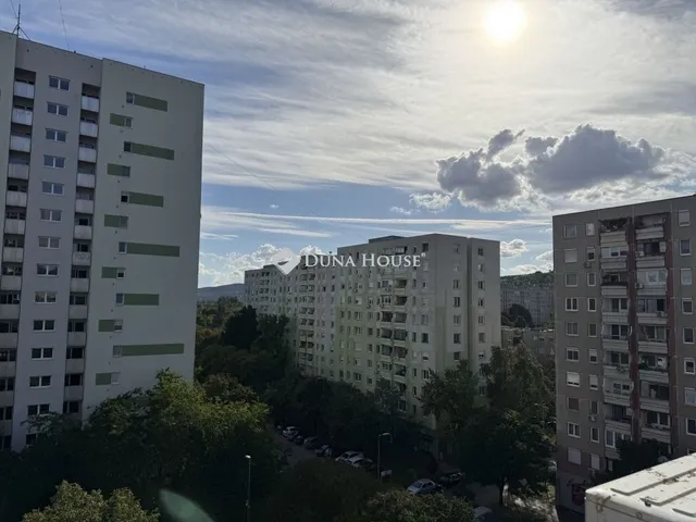 Eladó lakás Budapest III. kerület 32 nm