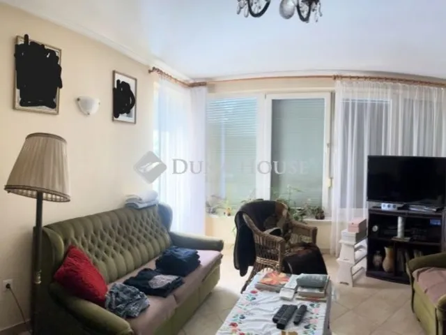 Eladó ház Táplánszentkereszt 222 nm