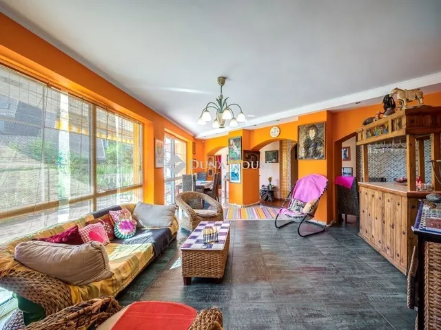 Eladó lakás Budapest III. kerület 98 nm