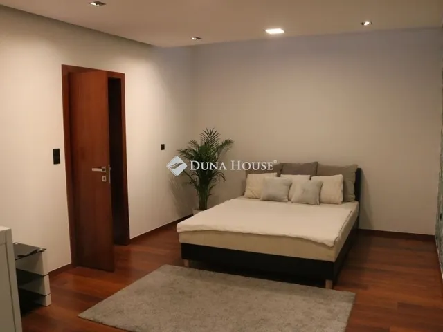 Eladó lakás Budapest III. kerület, Mátyáshegy 166 nm
