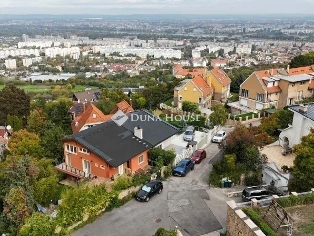 Eladó lakás Budapest III. kerület, Mátyáshegy 166 nm