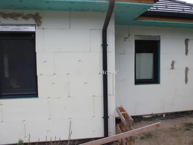 Eladó ház Göd, Nevelek 80 nm