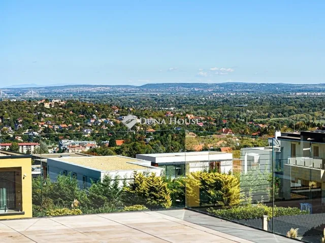 Eladó ház Budapest III. kerület, Testvérhegy 756 nm