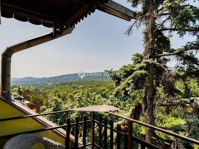 Eladó lakás Budapest II. kerület, Hárshegy 96 nm