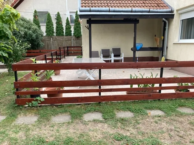 Eladó ház Budapest III. kerület, Rómaifürdő 220 nm