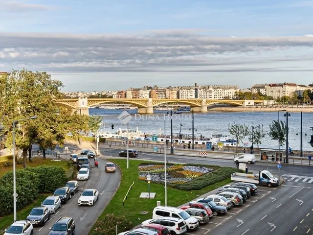 Eladó lakás Budapest II. kerület, Víziváros II. ker 91 nm