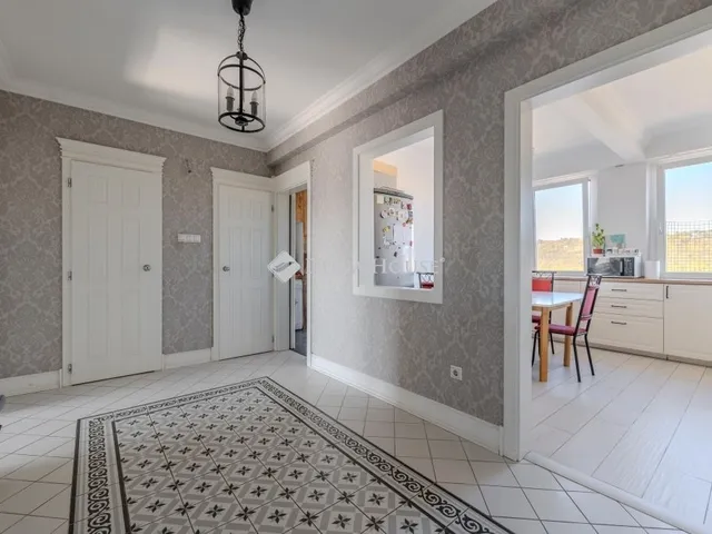 Eladó lakás Budapest III. kerület 114 nm