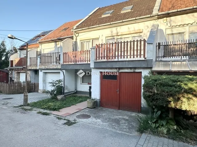 Eladó lakás Pomáz 131 nm