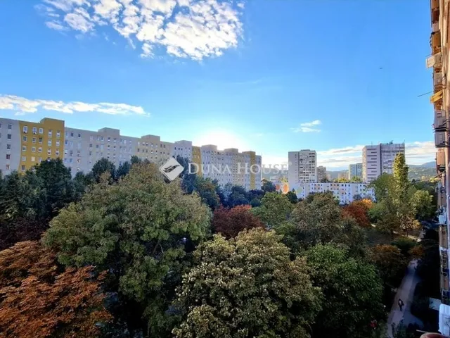 Eladó lakás Budapest III. kerület 57 nm