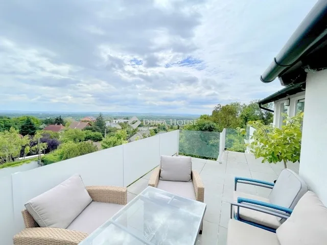 Eladó ház Szentendre, Pismány 188 nm