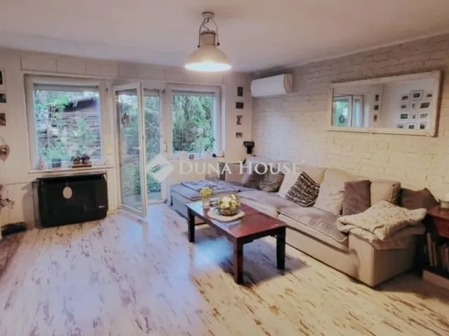 Eladó ház Dunakeszi 222 nm