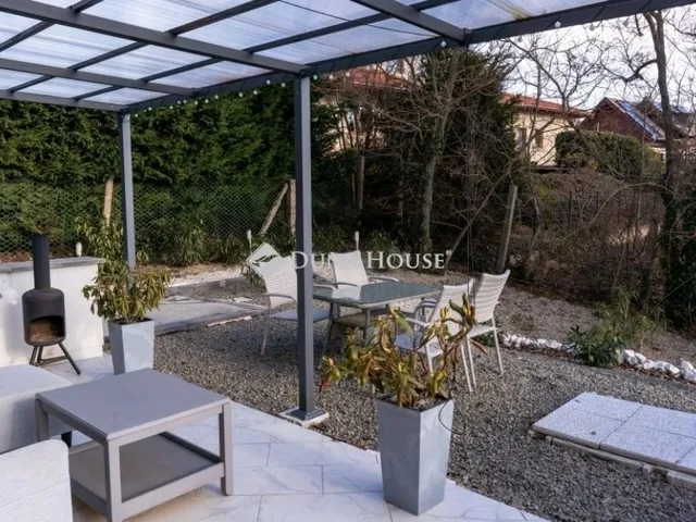 Eladó ház Szentendre 259 nm