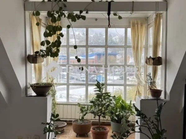 Eladó lakás Budapest III. kerület 105 nm